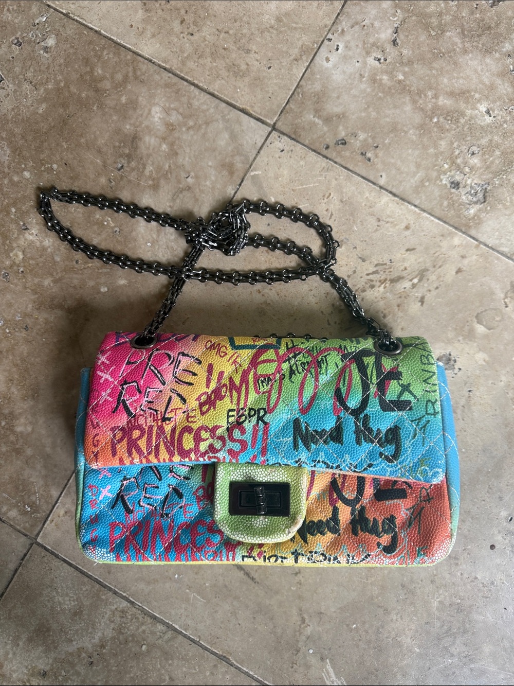 PASSION PIRATE ladies, graffiti printed purse preowned shows a few signs of wear - Picture 9 of 12